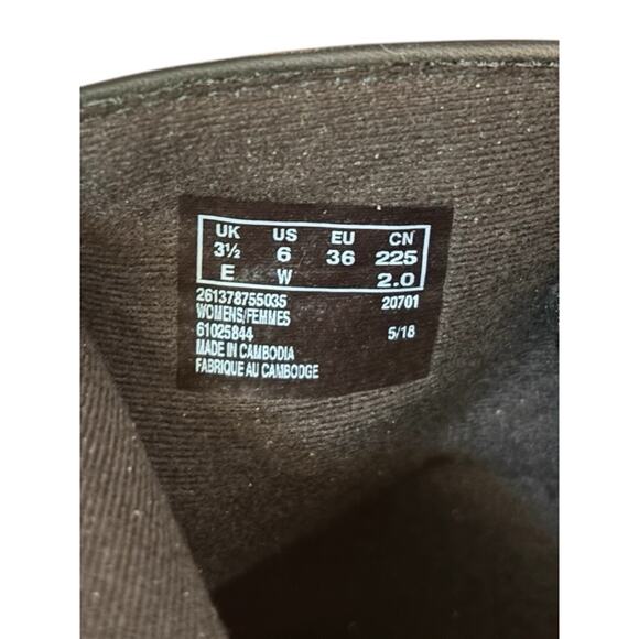 Clark’s Hope Track Black Leather Ankle Boot Size 6 Wide Side Zip Wedge Heel - Picture 9 of 9